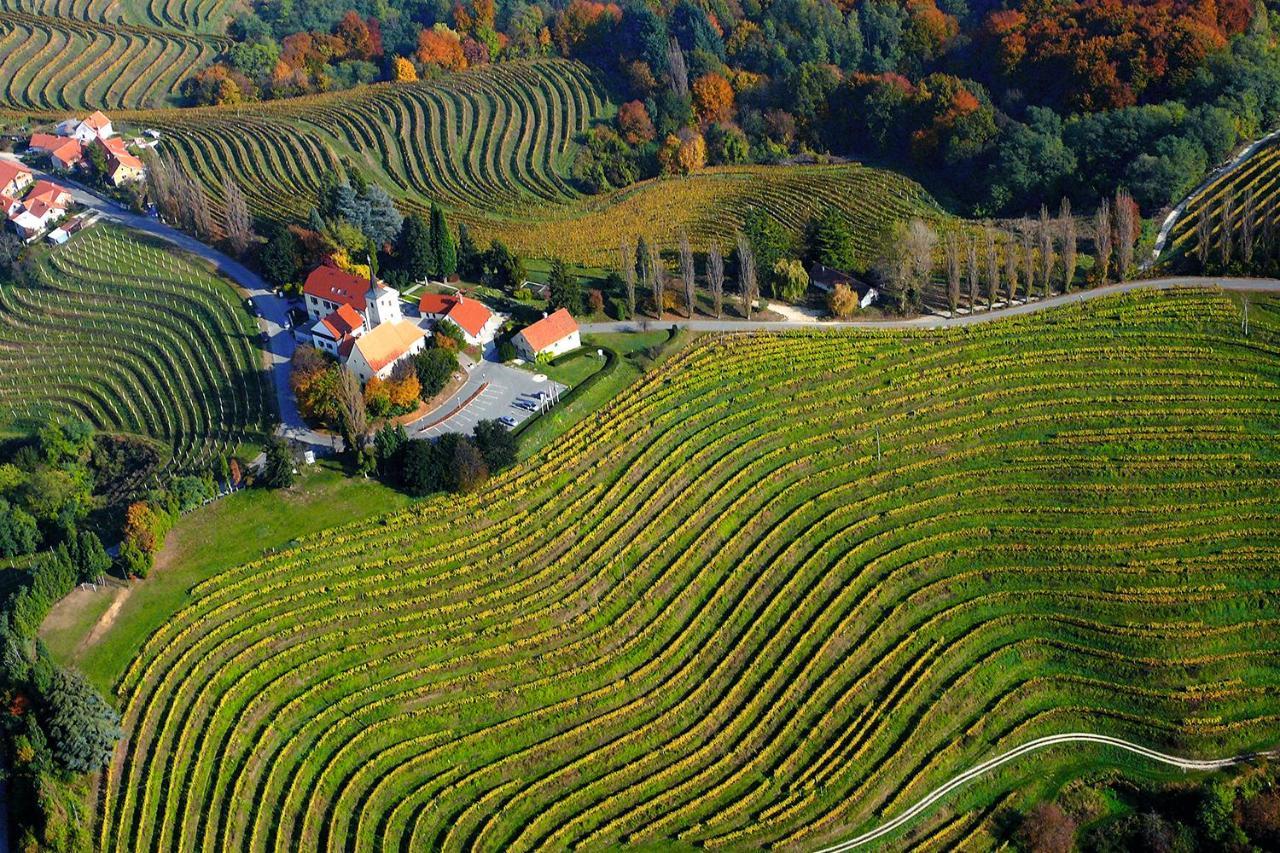 Urlaub Fuer Die Seele - Erholung Pur In Der Natur - Ferienhaus Mit Infrarotkabine & Relax-Raum Rucmanci Buitenkant foto