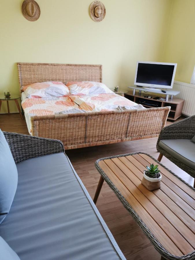 Urlaub Fuer Die Seele - Erholung Pur In Der Natur - Ferienhaus Mit Infrarotkabine & Relax-Raum Rucmanci Buitenkant foto